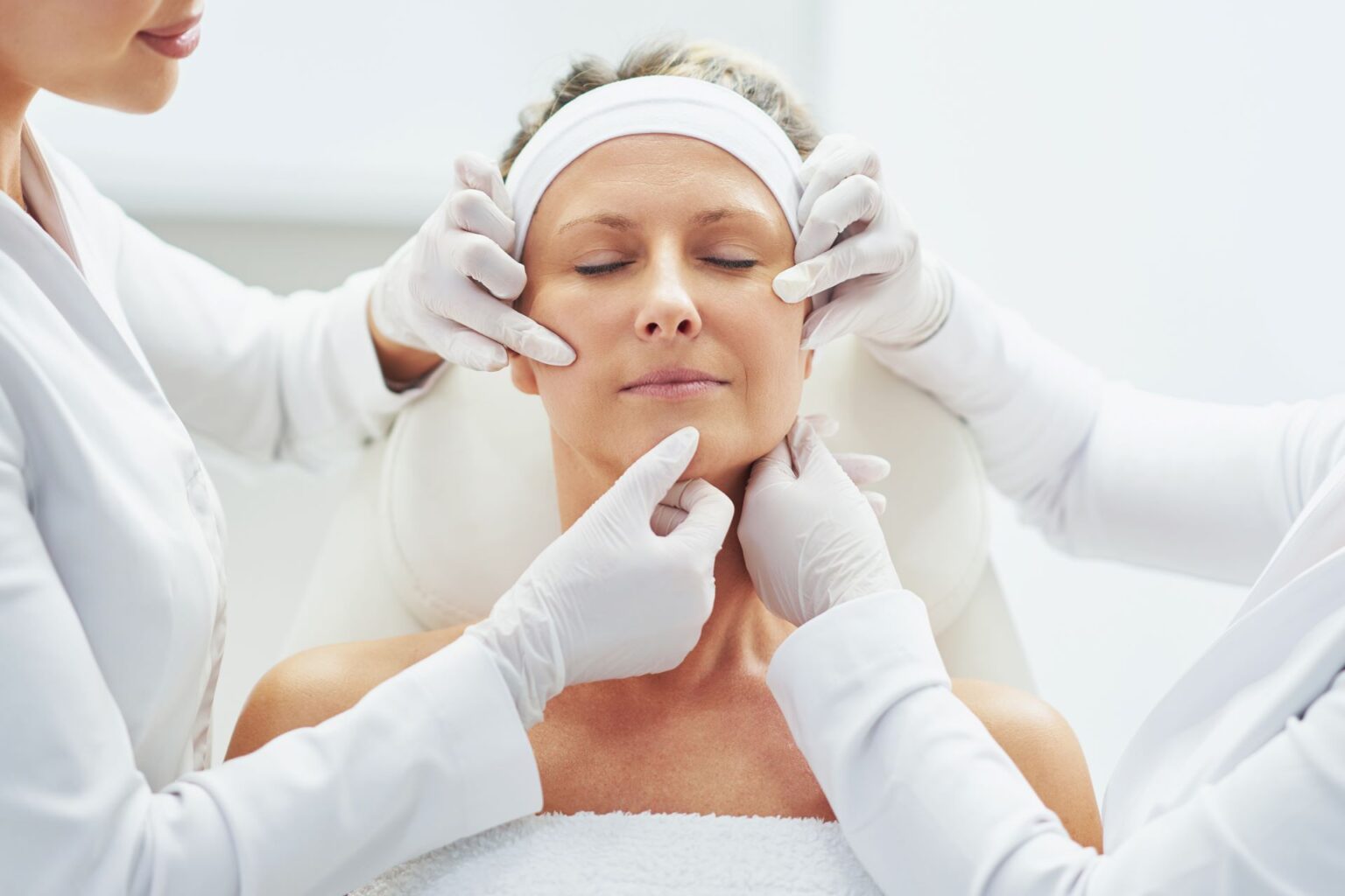 Endolift laser skin tightening treatment at Go Fillers Tijuana, Mexico